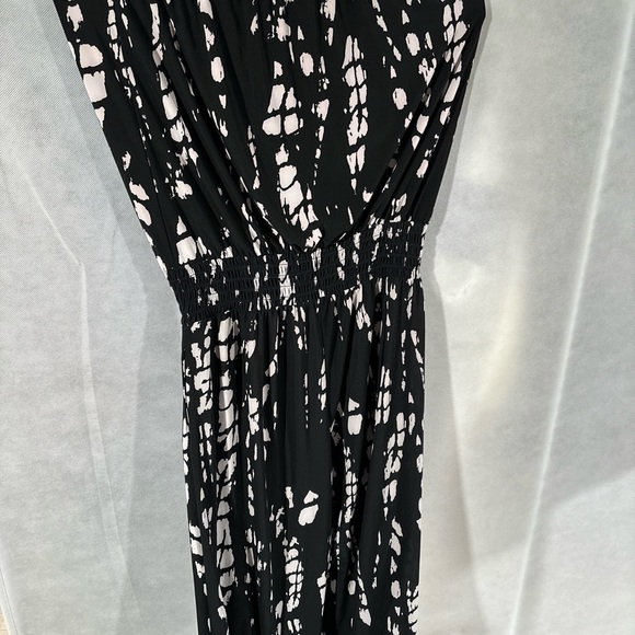 Jumpsuit INC. Size small. Tie dye. Regular fit. A sleek fit tailored - Picture 4 of 7